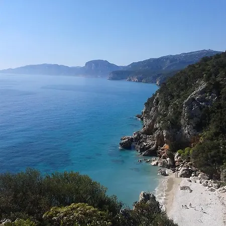 公寓 Neruda 卡拉古诺内