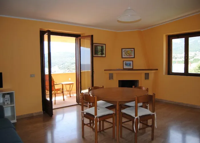 Neruda شقة كالا غونوني