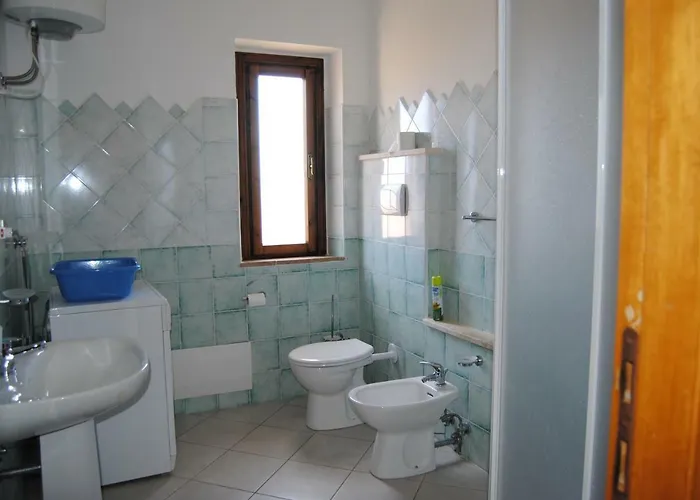 Neruda アパート カーラゴノネ